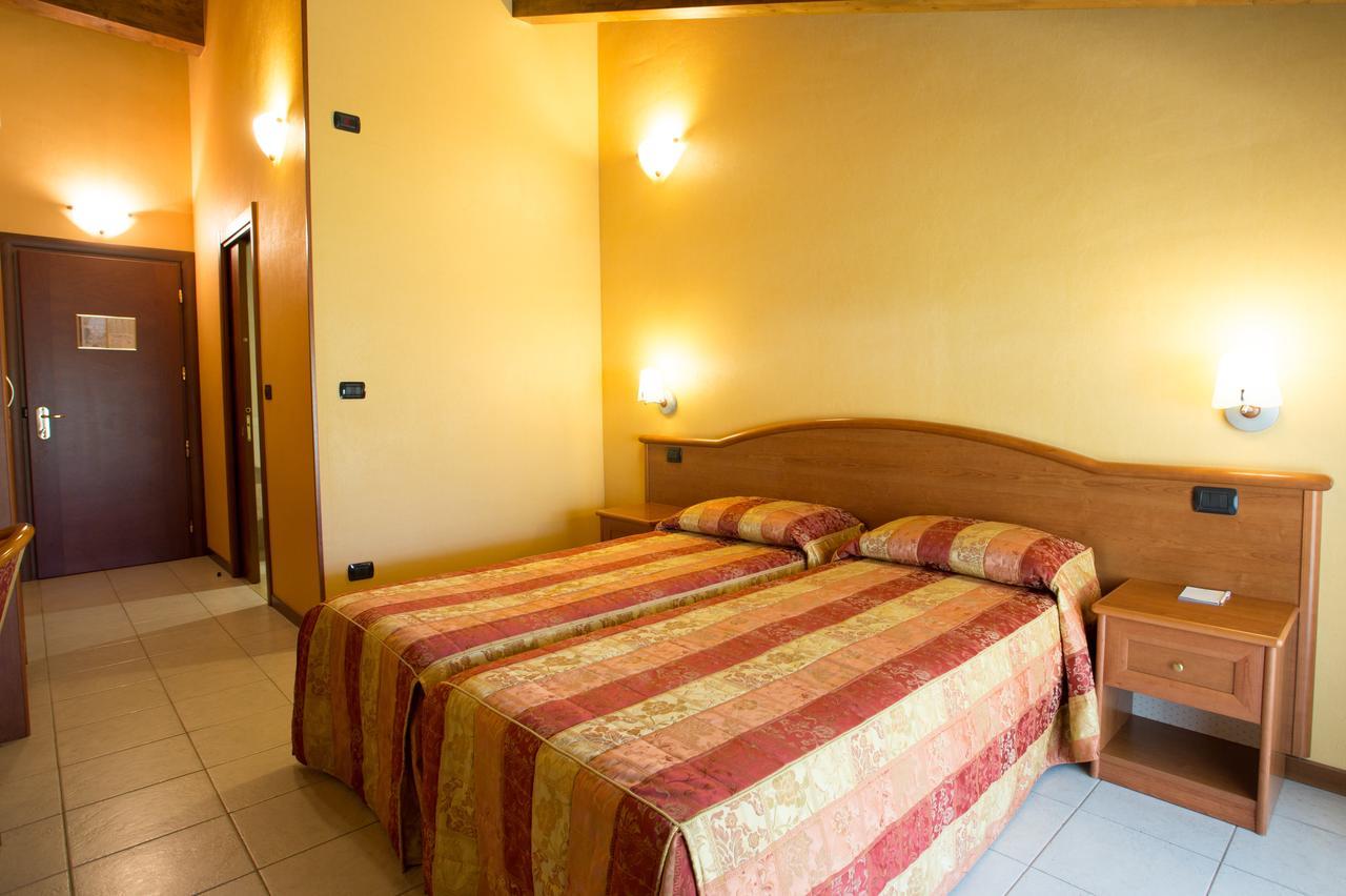 Vald Hotel Val della Torre Exteriér fotografie